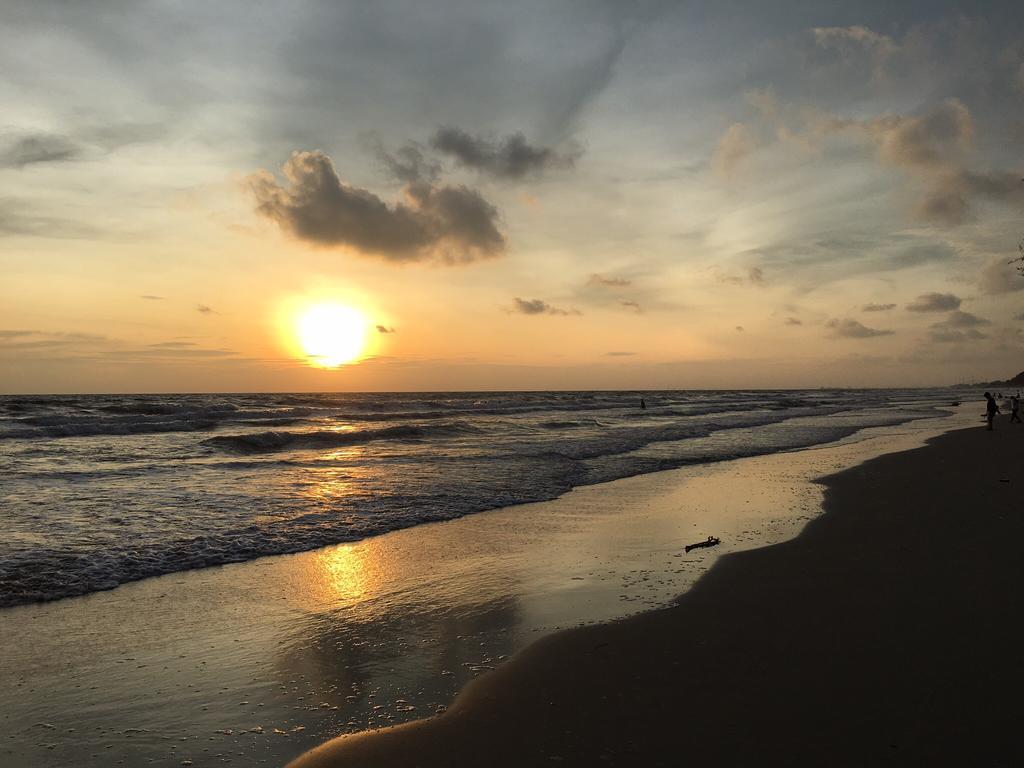 Rayong Condochain By Rainbow Ban Phe Eksteriør bilde