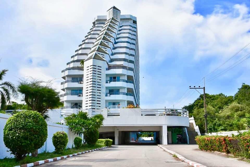 Rayong Condochain By Rainbow Ban Phe Eksteriør bilde